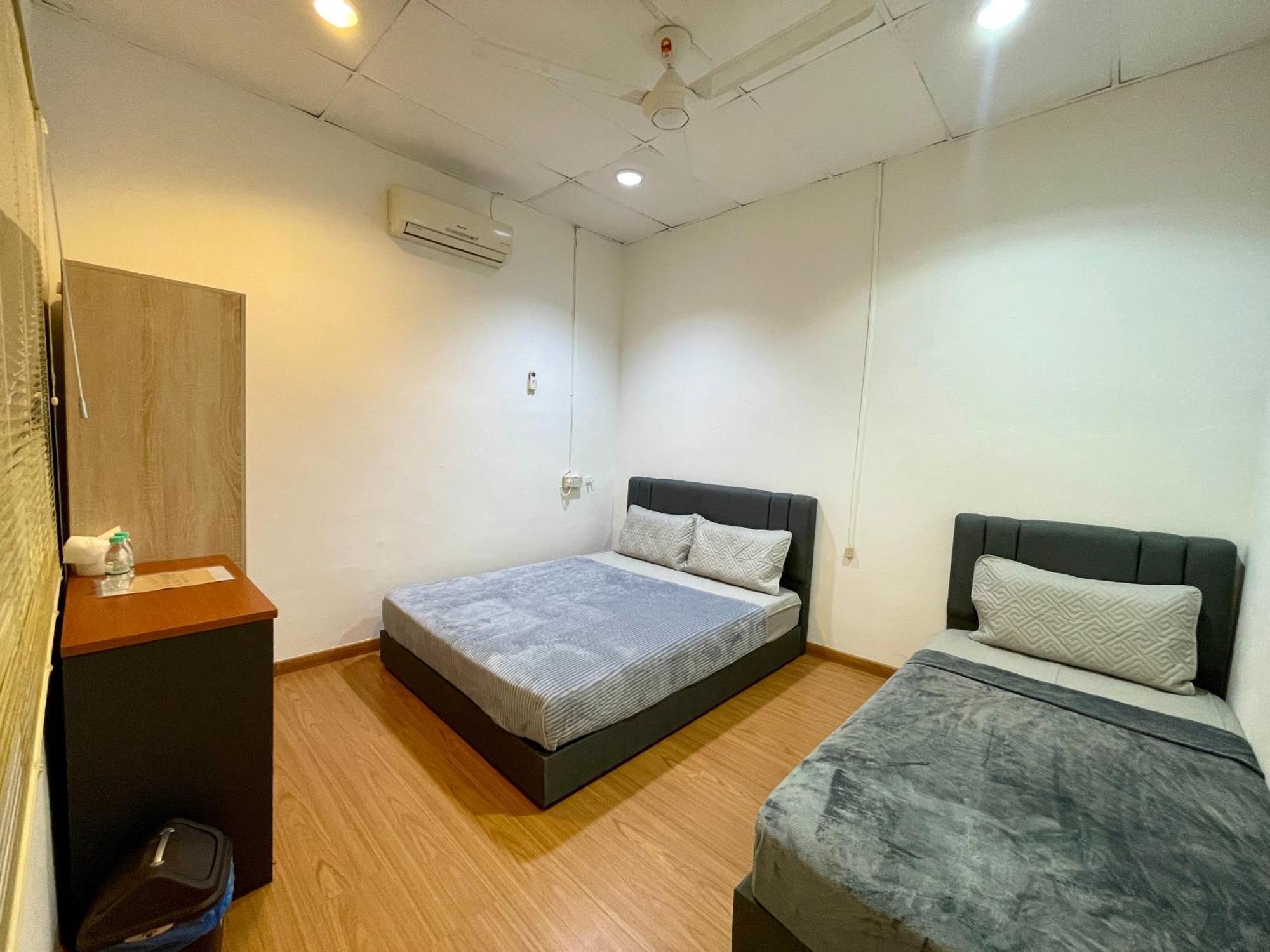 Oyo 91073 S Homestay Premium Kuantan Luaran gambar